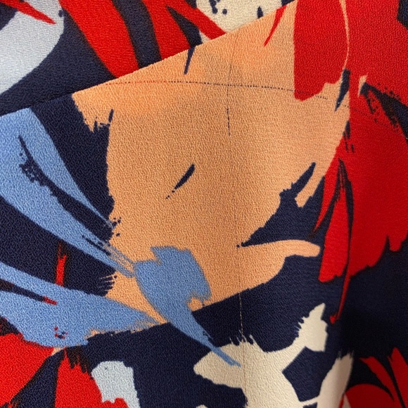 Lulu’s Navy Floral Skirt - Picture 3 of 6